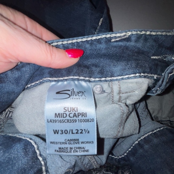 Silver Suki Women’s Capris - Picture 5 of 10